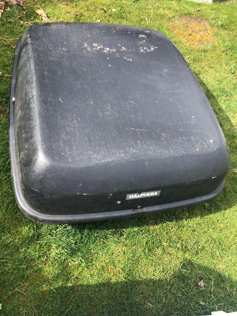 Big Halfords car roof box storage 