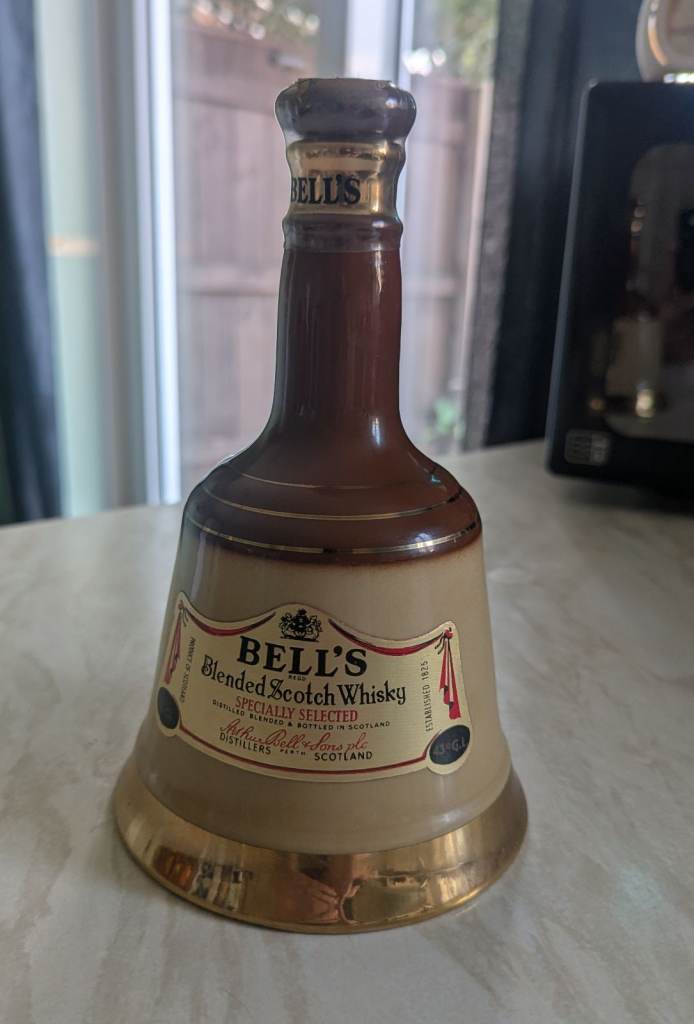 Bell's Blended Scotch Whisky Ceramic Decanter – Bell Shaped