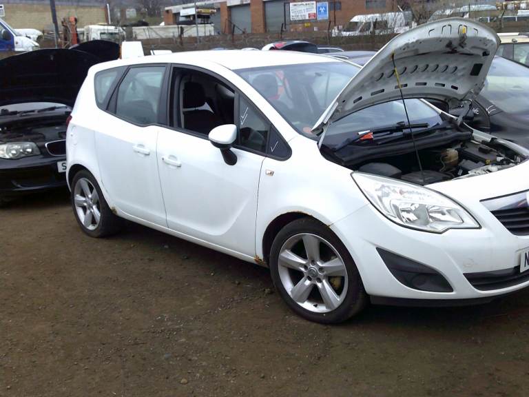 breaking for spares vauxhall meriva 2011 1.4 p
