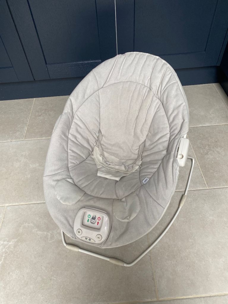 Mamas and papas baby bouncer 