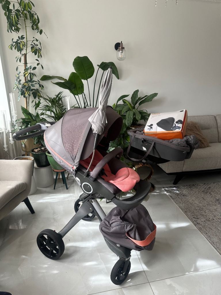 FREE Stokke Xplory Pram / Pushchair Bundle – Collection Only