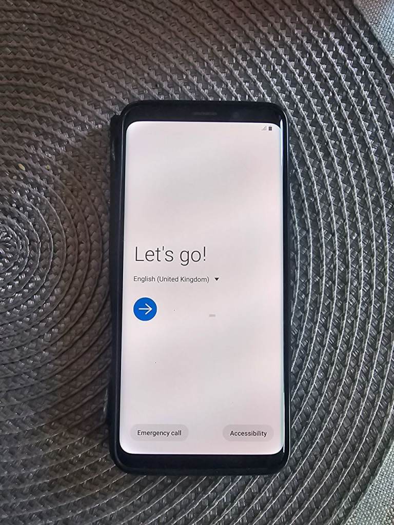 Samsung Galaxy S9 Black Smartphone – Good Condition