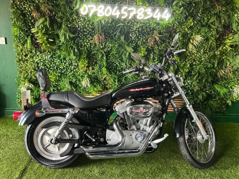 Harley-Davidson XL883C