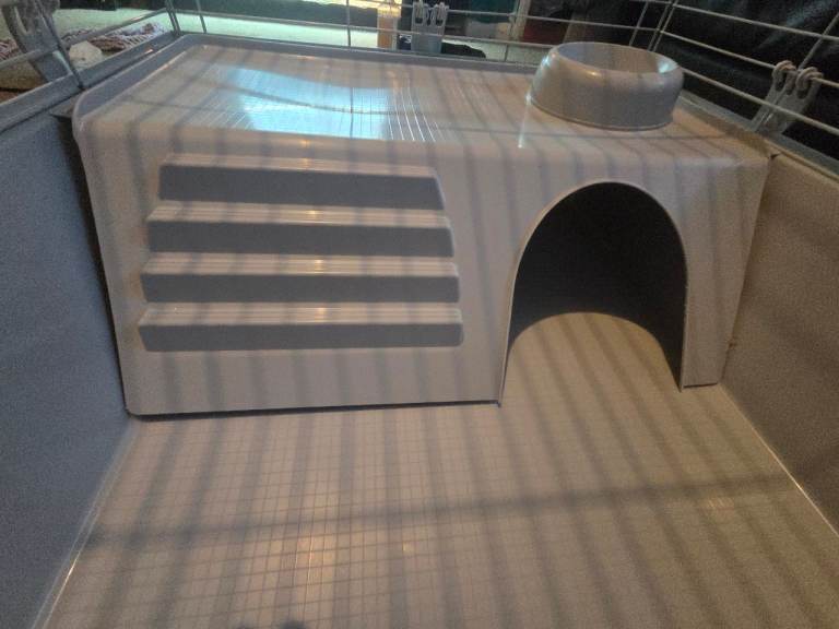 Rabbit/guiena pig cage 120cm 