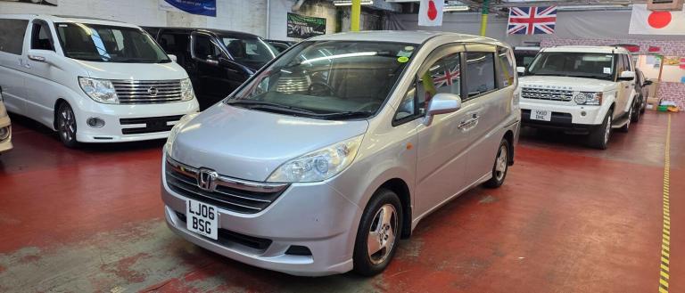 2016 Honda Stepwagon AUTO +8 SEATER Petrol Automatic