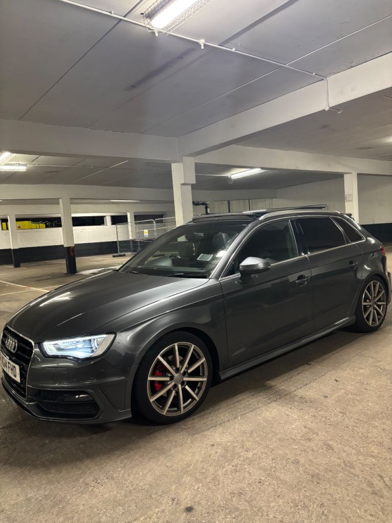 Audi, A3, Hatchback, 2014, Semi-Auto, 1968 (cc), 5 doors