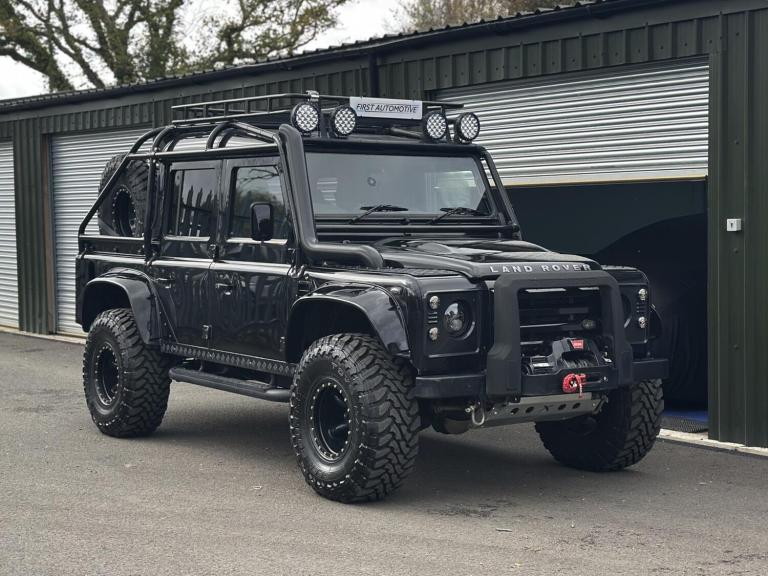 2011 Land Rover Defender 110 2.4 TDCi XS Pickup Double Cab 4dr Diesel Manual 4WD MWB Euro 4 (122 ...