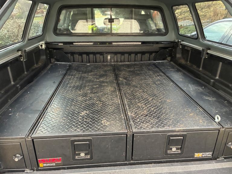 Isuzu Dmax Gearmate Drawers