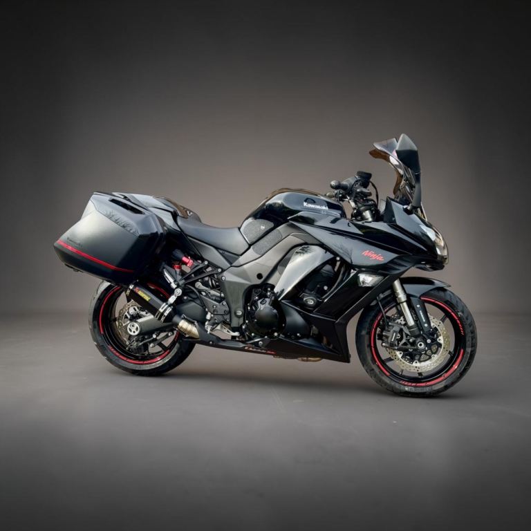 Kawasaki, Z, 2014, 1043 (cc)