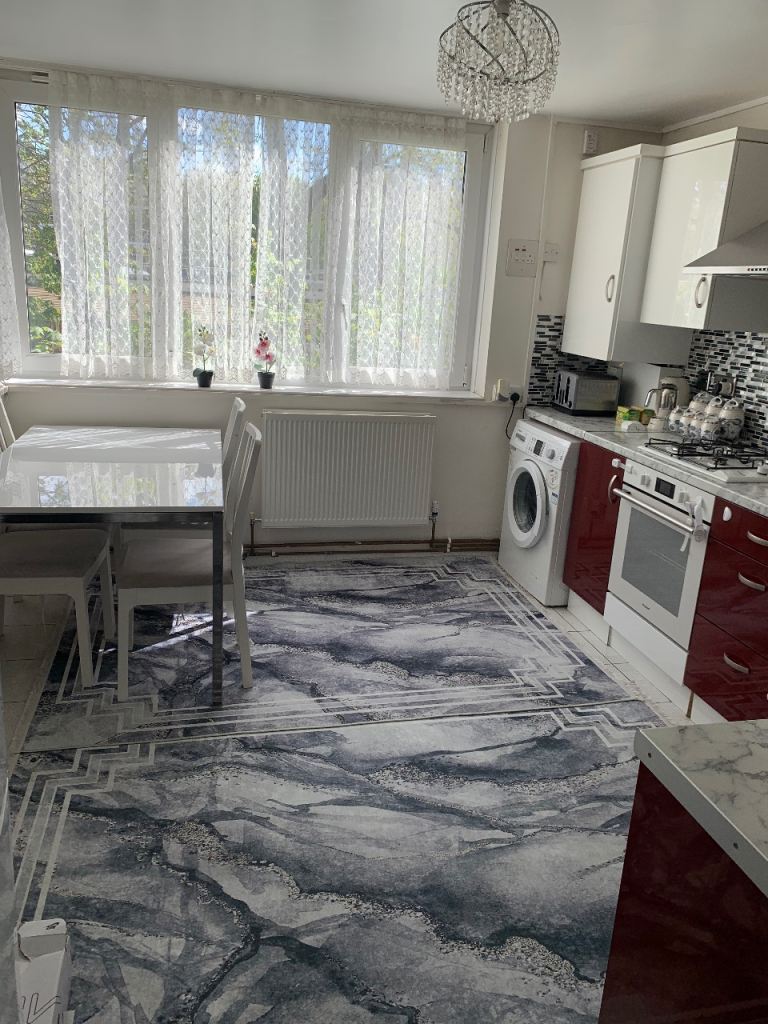 2 bedroom to 2-3 bedroom house only