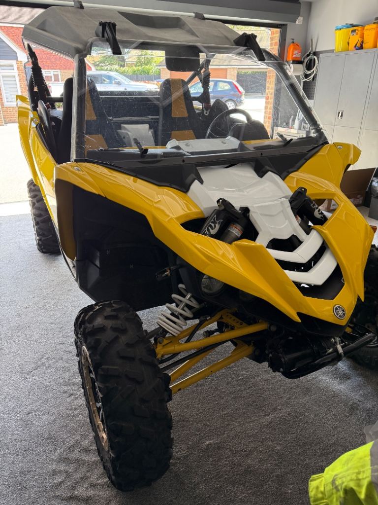 Yamaha yxz100r buggy 