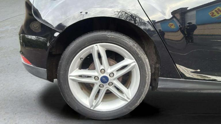 2015 Ford Focus 1.0 EcoBoost Zetec 5dr HATCHBACK PETROL Manual