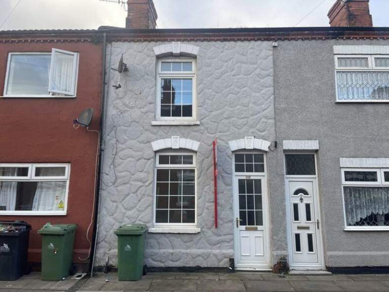 4 Bedroom House to rent - Rutland Street - Grimsby 