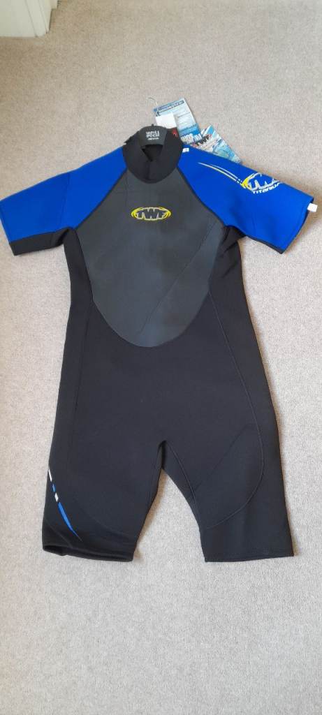 TWF - The Wetsuit Factory Mens Shortie Titanium Wetsuit – New with Tags, Blue and Black