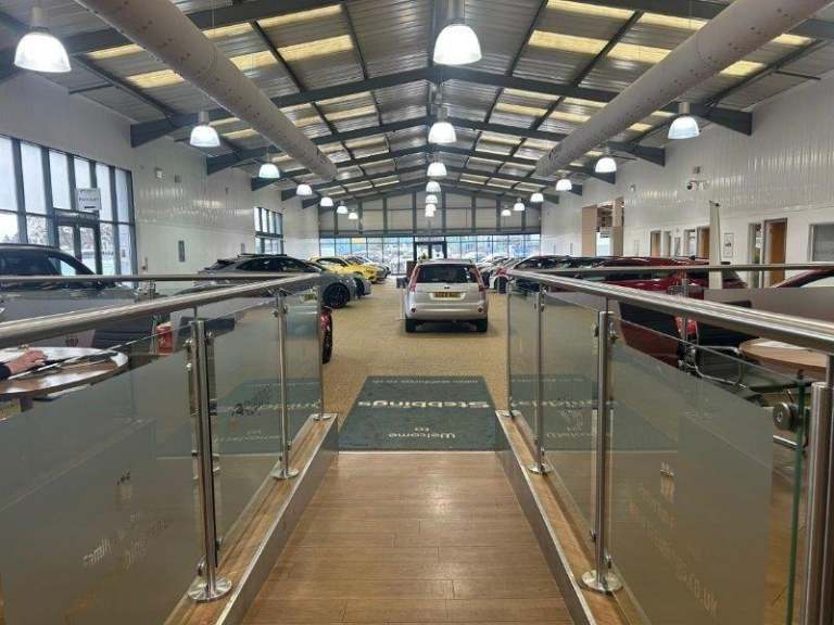 2025 Land Rover Defender 90 3.0 D350 MHEV X-Dynamic HSE Hard Top SUV Auto 4WD SWB Euro 6 (s/s) 3d...