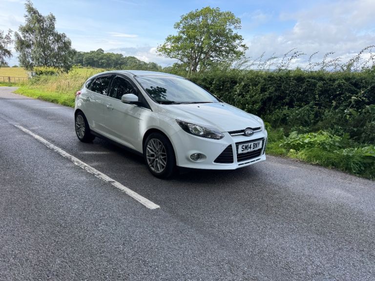 Ford, FOCUS, Hatchback, 2014, Manual, 998 (cc), 5 doors