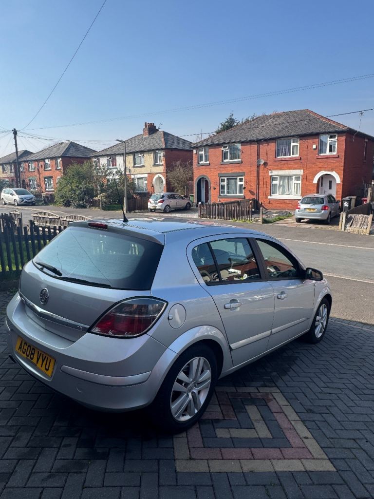 Vauxhall Astra SXI 1.6 petrol