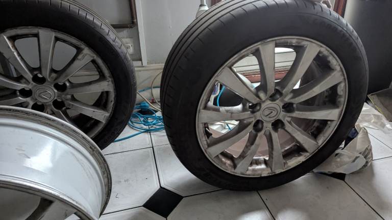 Lexus IS250 Alloy MK2 - 05-13 - 17 inch - x3 - 8J17
