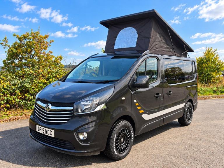 Vauxhall Vivaro Sport 1.6 CDTi Pop Top Campervan 