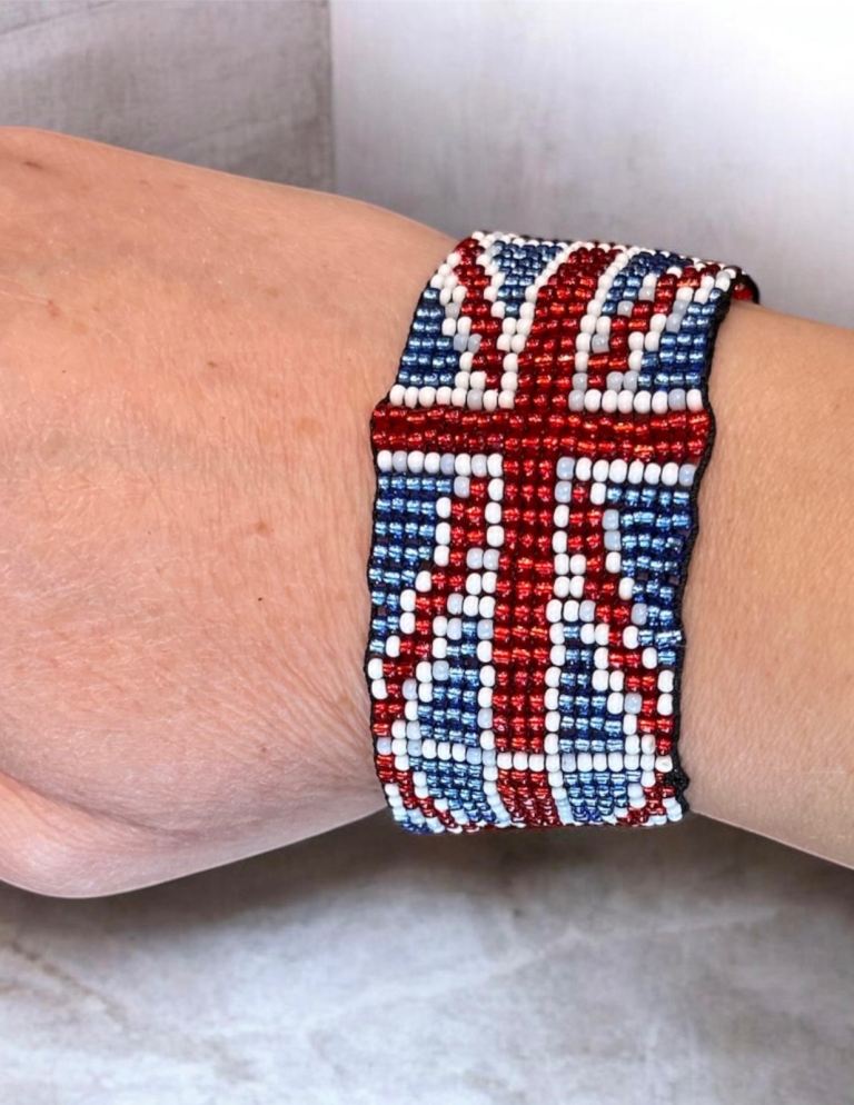 Handmade Union Jack Beaded Bracelet – UK Flag Inspired Cuff