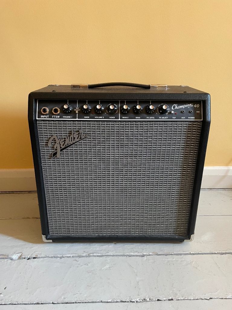 Fender Champion 40 guitar amp