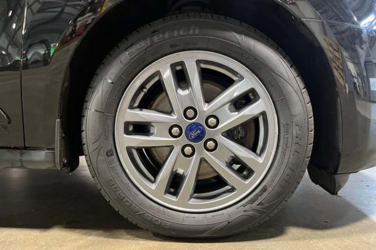 2021 Ford Tourneo Connect 1.5 EcoBlue 120 Titanium 5dr Manual MPV Diesel Manual