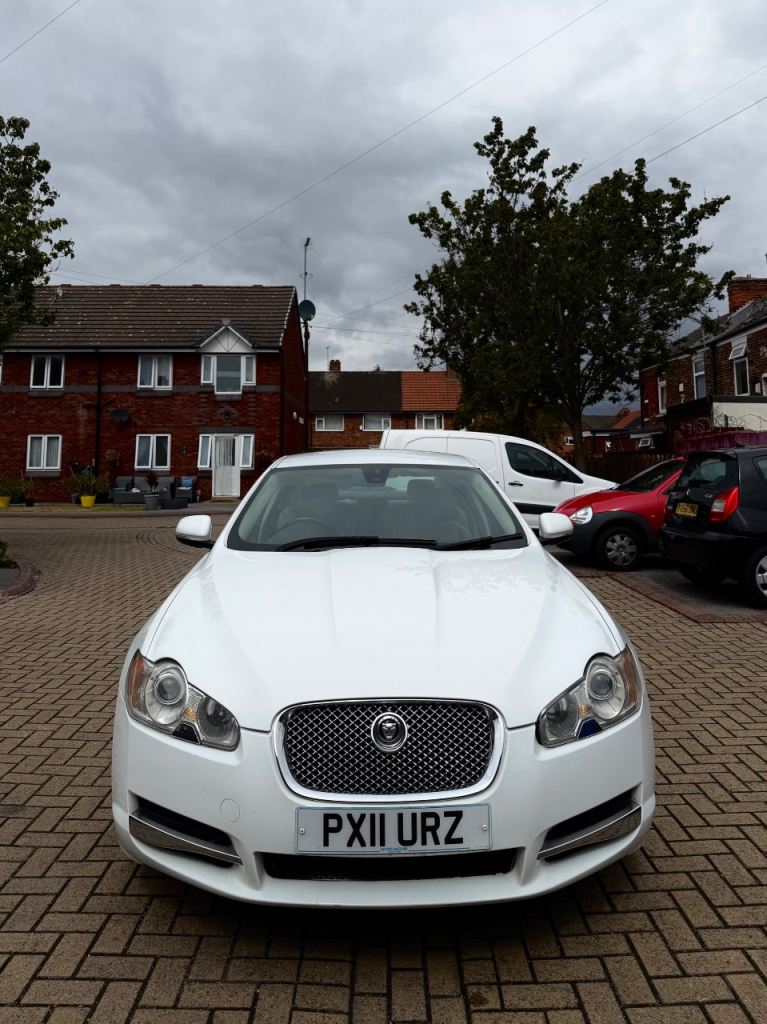 Jaguar, XF, Saloon, 2011, Other, 2993 (cc), 4 doors