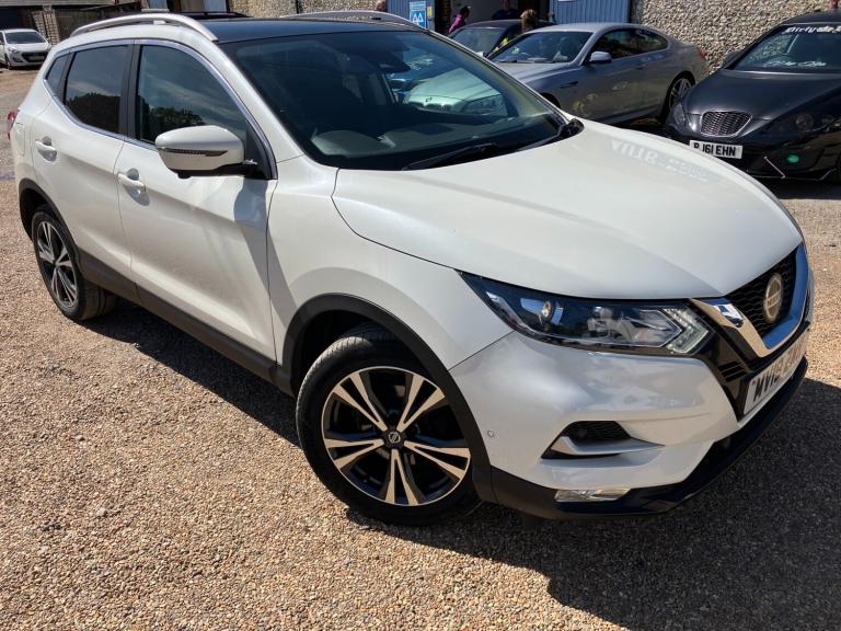 2019 Nissan Qashqai 1.3 N-Connecta. Manual. Family SUV. Pearl White. Px Swap