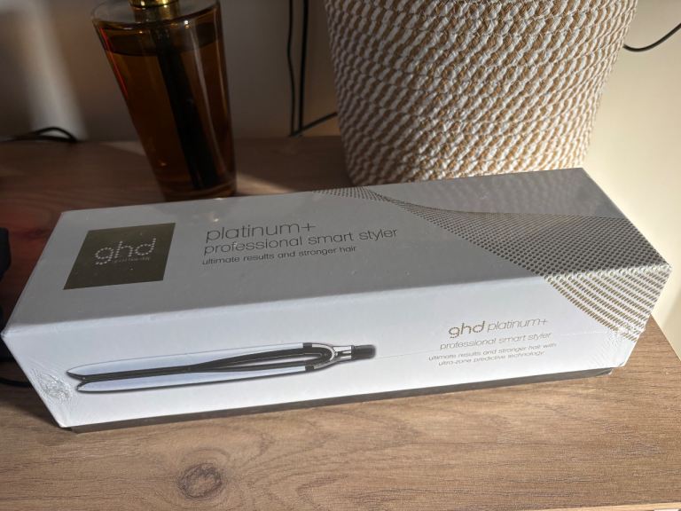 Ghd platinum + brand new 