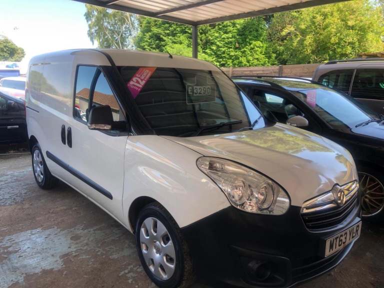 VAUXHALL COMBO 1.3 CDTi 2300 ecoFLEX 16v 2013