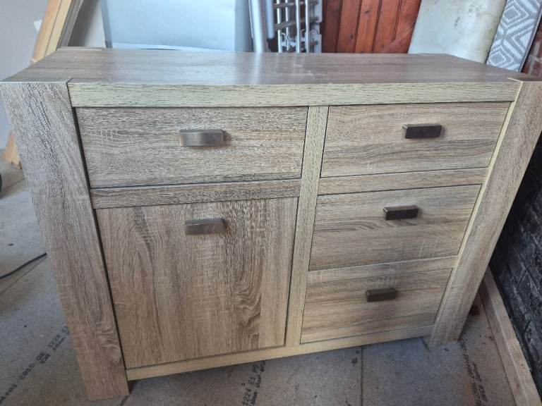 Wooden Chest of Drawers with Cupboard – Good Condition