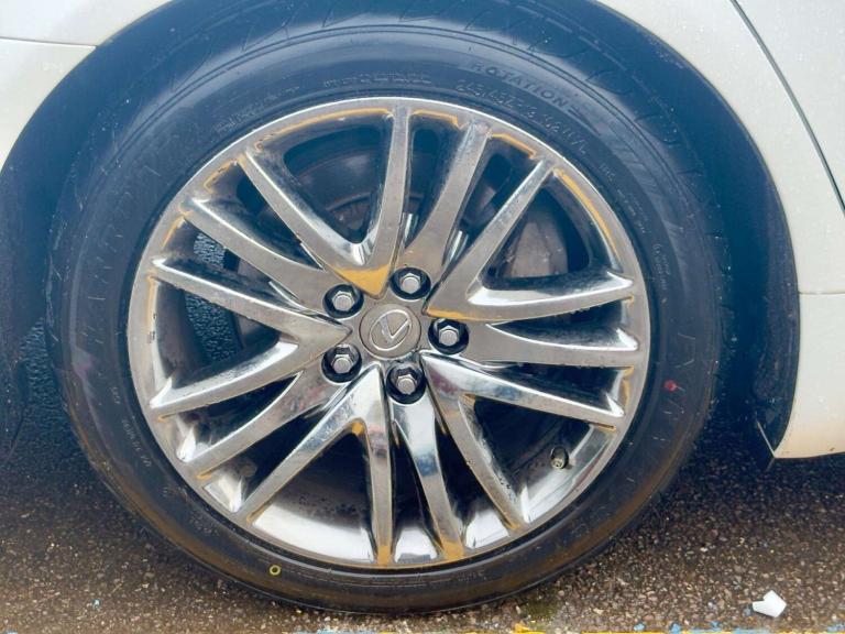 2022 Lexus LS 5.0 600h V8 Premier Saloon 4dr Petrol Hybrid CVT 4WD Euro 5 (s/s) (445 ps) Saloon H...