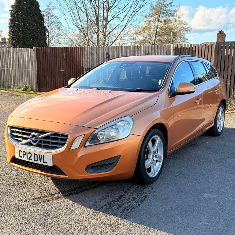  Volvo V60 2.0 D3 SE Euro 5 (s/s) 5dr Diesel Manual