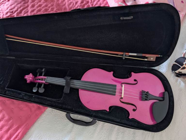 Pink Violin 