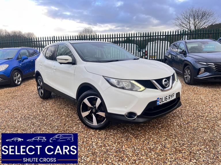 2016 Nissan Qashqai 1.5 dCi N-Connecta SUV 5dr Diesel Manual 2WD Euro 6 (s/s)