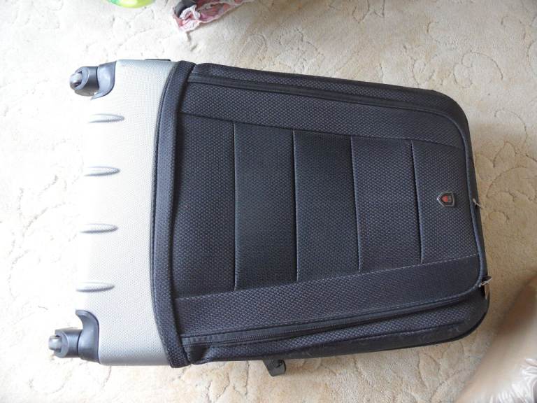 4 Wheeled suitcase