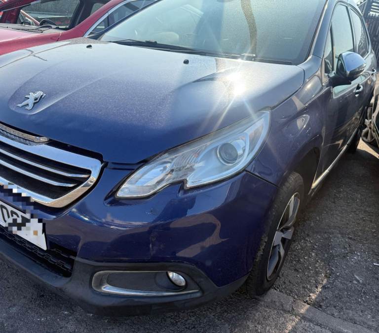 Breaking spare parts Peugeot 2008 purple 
