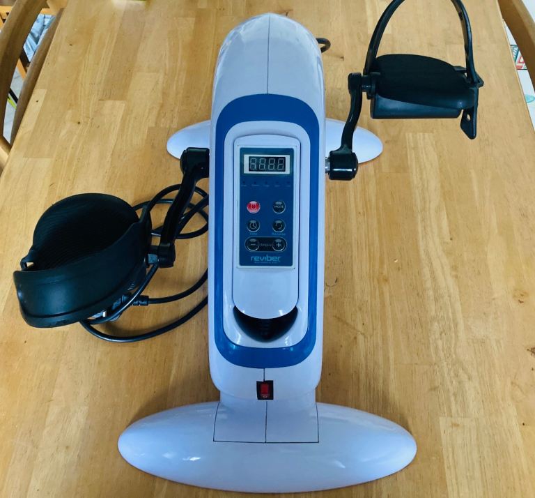 Reviber mini exercise bike 