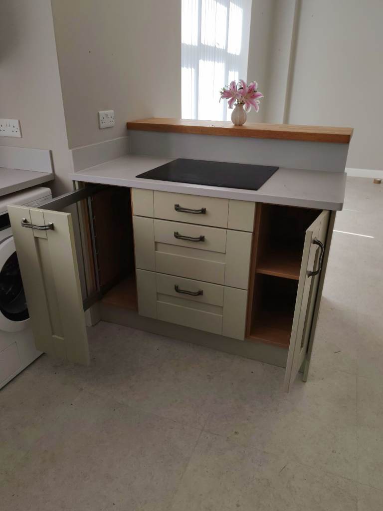 Kitchen units