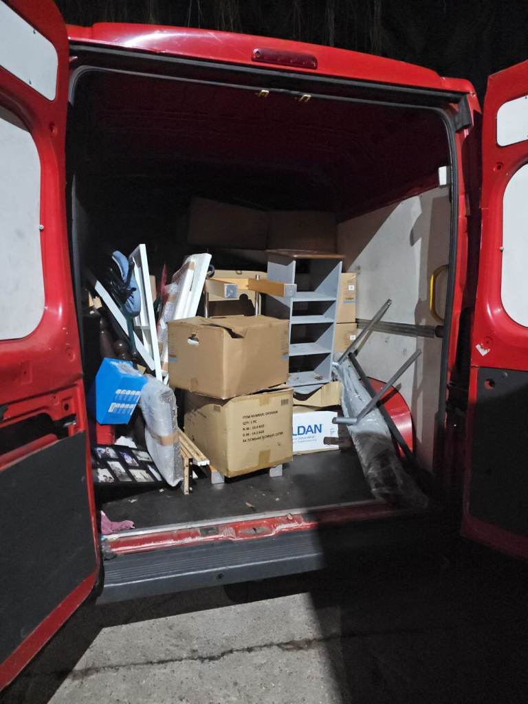 Man And Van Hire - Wedoremovals Services - Manchester Removals Available Next Day!
