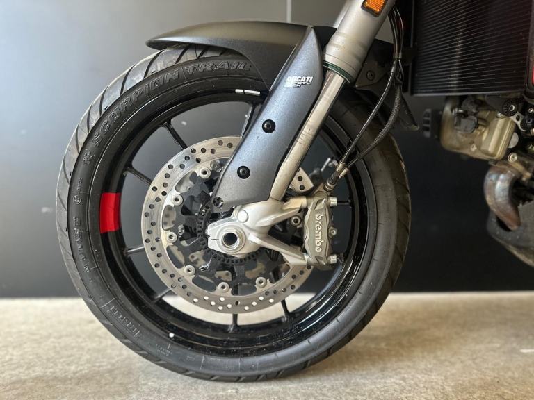 Stunning Low Mileage 2024/24 Ducati Multistrada V2S Motorcycle 