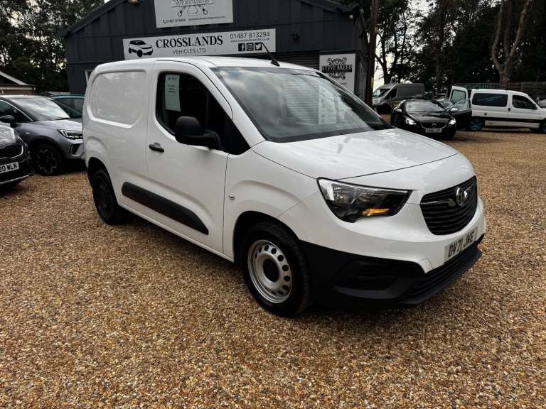 2021 Vauxhall Combo 2300 1.5 Turbo D 100ps H1 Dynamic Van PANEL VAN Diesel Manual