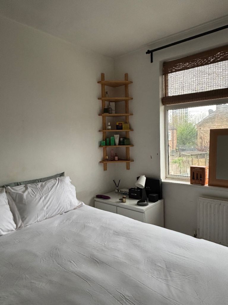 Double Room to Rent Residential Area Tottenham 