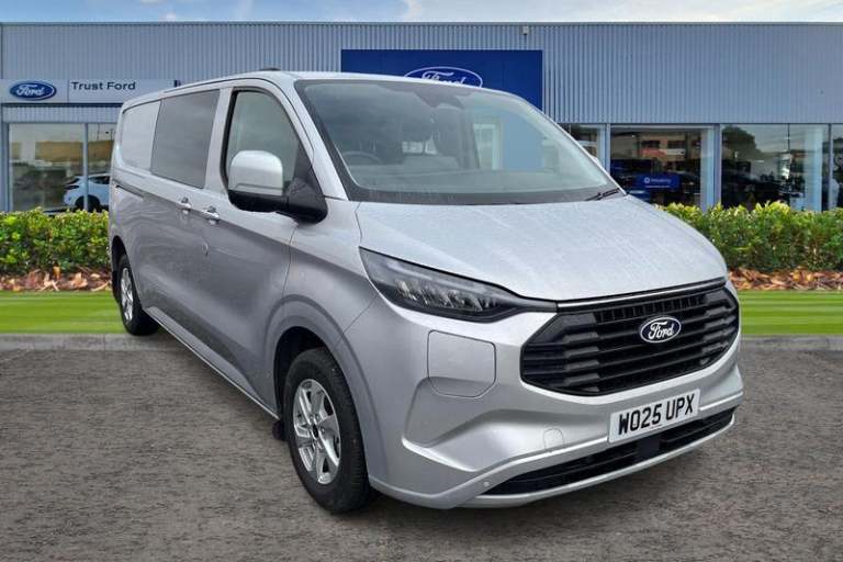 2025 Ford Transit Custom 2.5 PHEV 232ps H1 Double Cab Van Limited Auto PANEL VAN PETROL/ELECTRIC ...