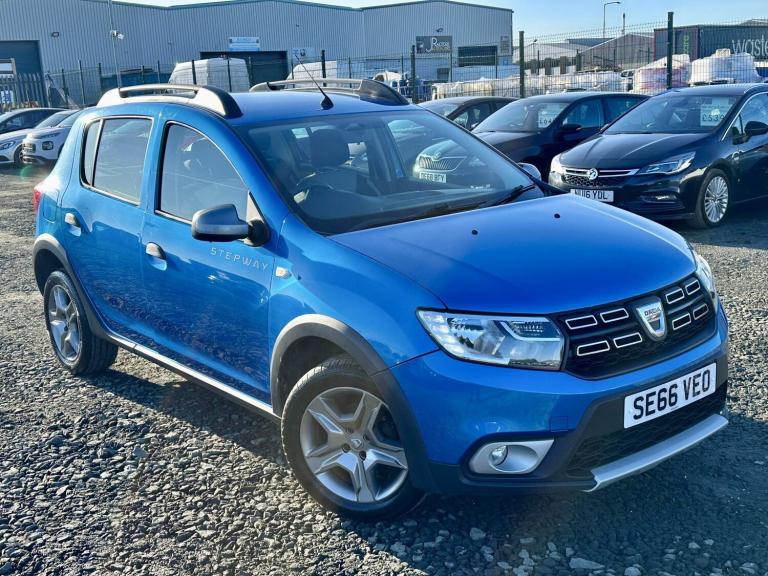 DACIA SANDERO STEPWAY 1.5 Stepway Laureate dCi 90 2017