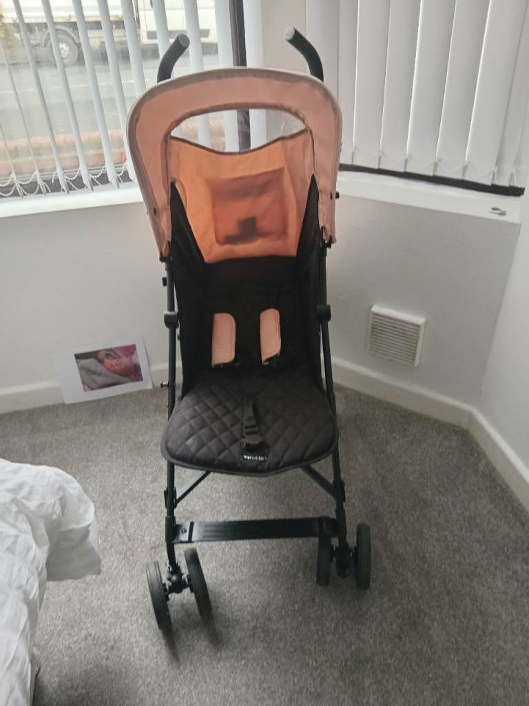 Girls stroller 