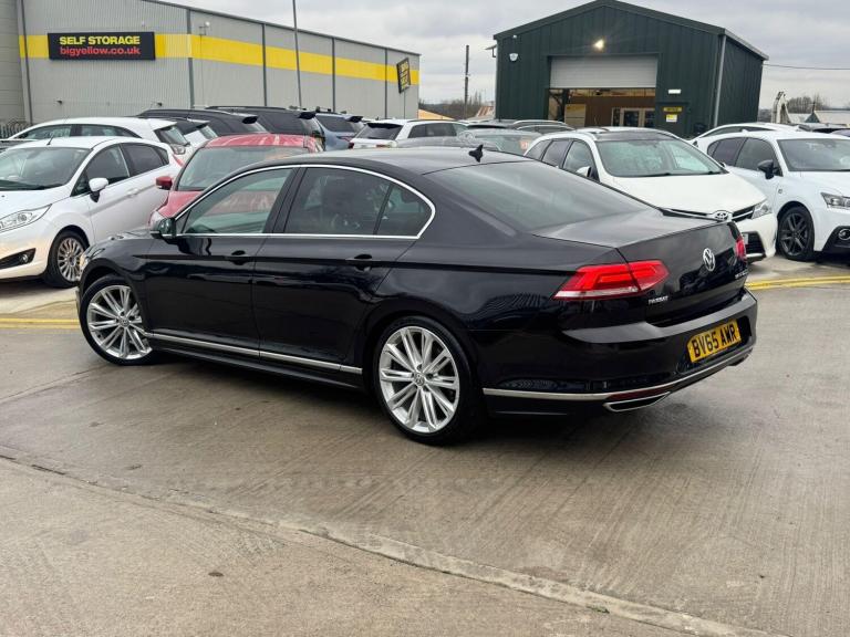 2015 Volkswagen Passat 2.0 TDI SCR 190 R-Line 4dr SALOON DIESEL Manual
