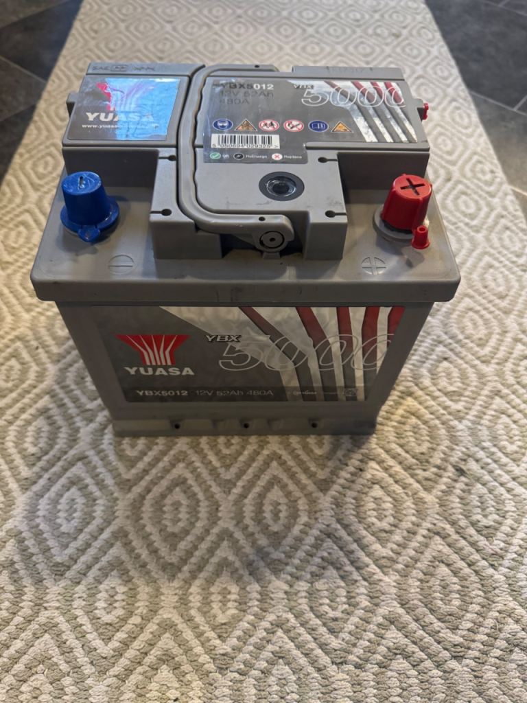 Yuasa YBX5000 52Ah 480A Car Battery