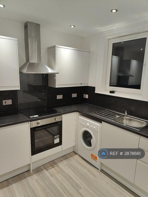 1 bedroom in Parkhead Crescent, Edinburgh, EH11 (#2878661)