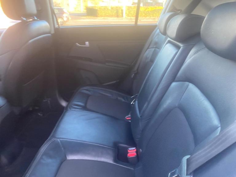 2015 Kia Sportage 1.7 CRDi EcoDynamics 2 2WD Euro 5 (s/s) 5dr ESTATE Diesel Manual